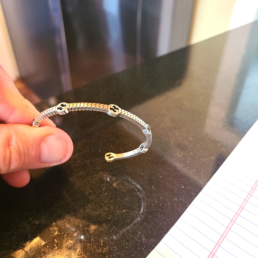 Gucci bracelet
